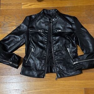 NO TAG Women's Black Leather Jacket